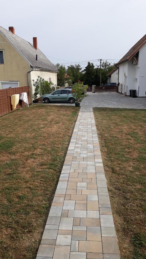 Zimmerferi Apartman Keszthely Daire Dış mekan fotoğraf
